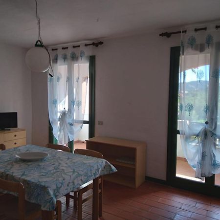 Appartamento Trilocale Vista Piscina Baja Sardinia Eksteriør billede